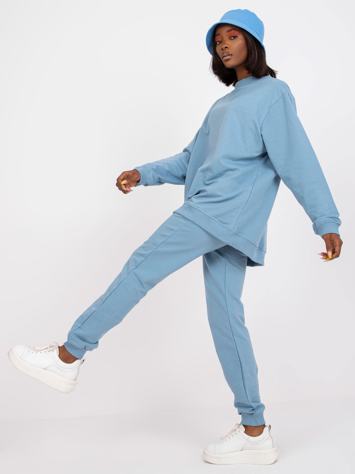 Bluza bez kaptura BASIC FEEL GOOD