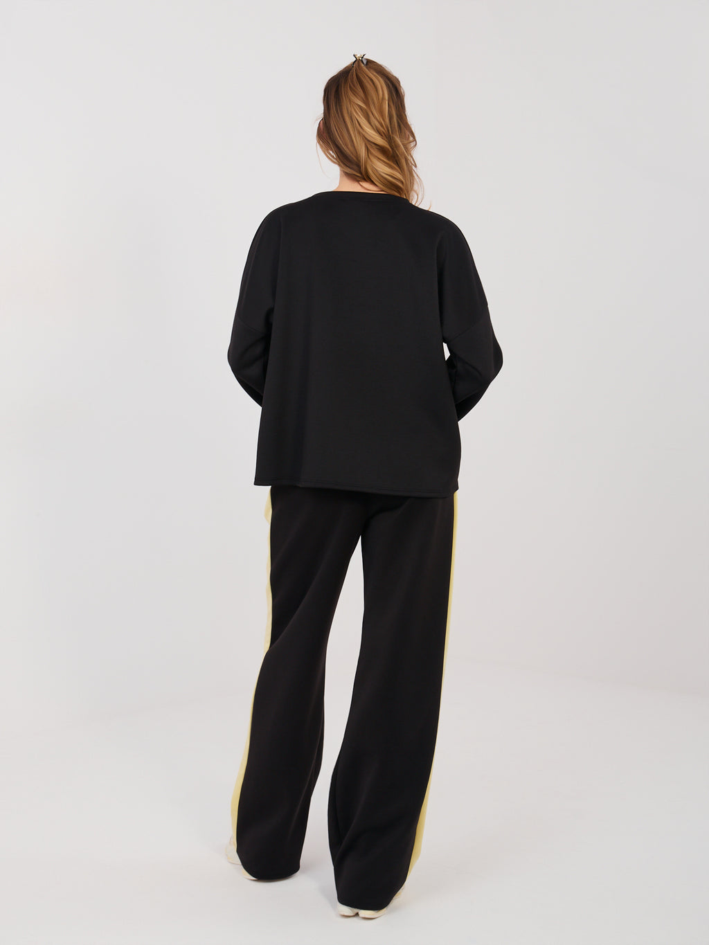 Bluza bez kaptura RUE PARIS