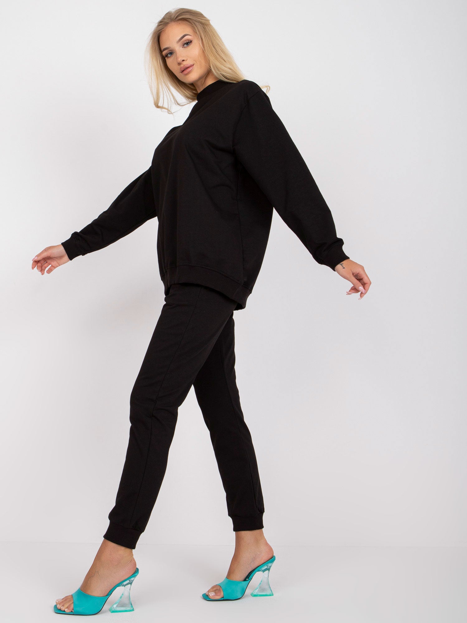 Bluza bez kaptura BASIC FEEL GOOD